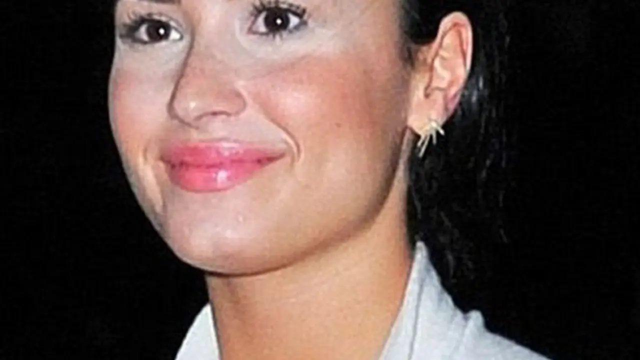 [Bintang] Demi Lovato