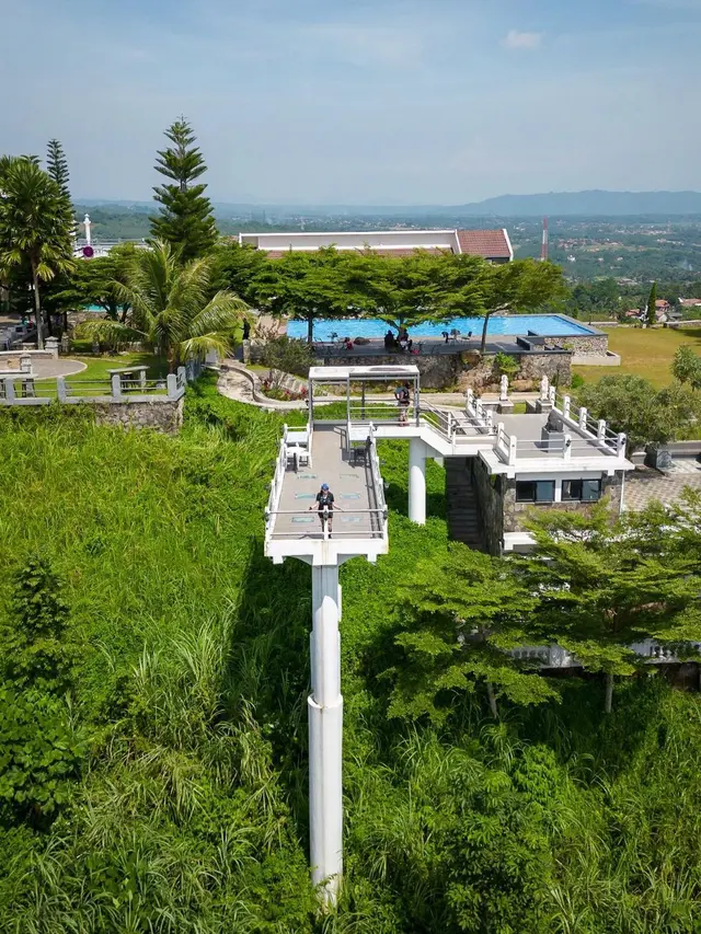 Kawasan Penginapan Hidden Valley Hills, Purwakarta.
