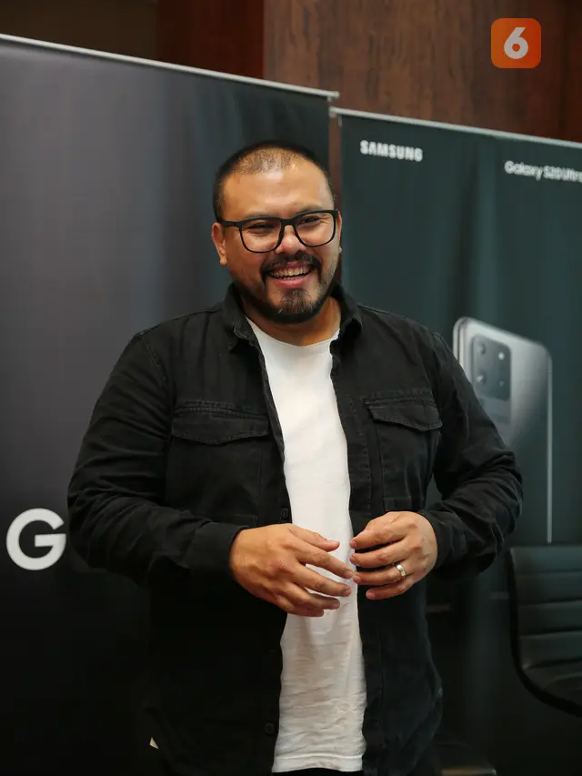 [Fimela] Joko Anwar Acara Samsung Galaxy S20