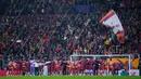 Rekor kandang Galatasaray juga kian mengesankan. Mereka hanya menelan dua kekalahan dari total 47 pertandingan kandang terakhir di semua ajang, dengan catatan 34 kemenangan dan 11 hasil imbang. Selain itu, mereka juga belum terkalahkan dalam 11 pertandingan kandang terakhir di fase gugur kompetisi Piala/Liga Champions. (AP Photo/Khalil Hamra)