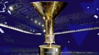 Serie A - Ilustrasi Trofi Serie A Musim 2024/2025 (Bola.com/Adreanus Titus)