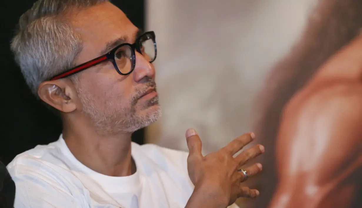 Lukman Sardi sendiri mengaku bangga setelah melihat hasil film yang dibintangi oleh Vino G Bastian tersebut. Film yang akan mulai tayang pada 30 Agustus mendatang ini bisa menjadi warna baru dalam industri film. (Nurwahyunan/Bintang.com)