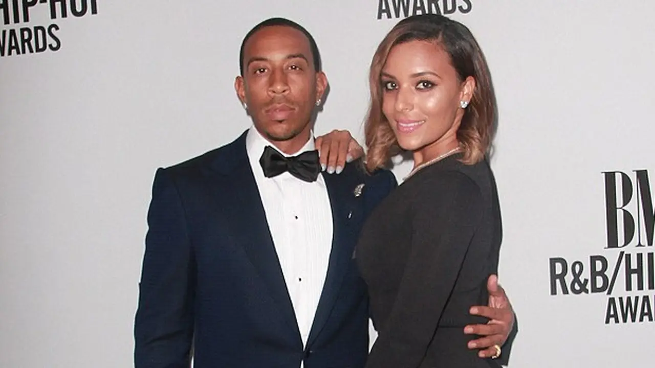 Ludacris Lamar Kekasihnya dari Ketinggian