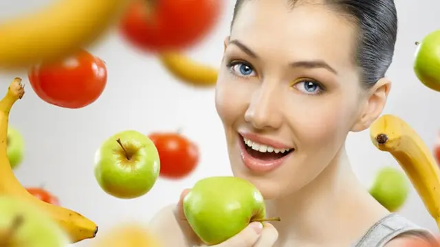 makan-buah-140106b.jpg