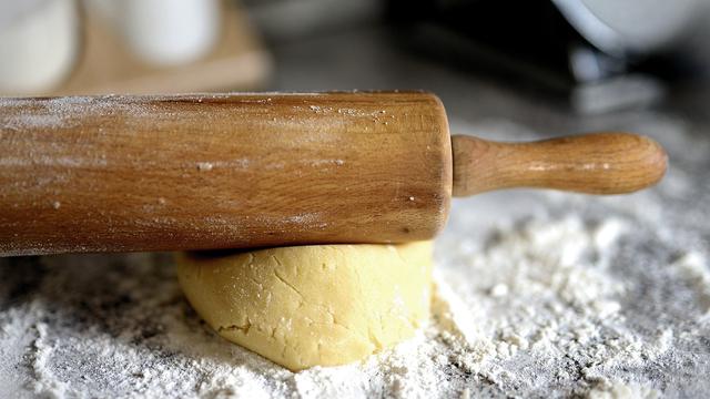 Ilustrasi memasak kue