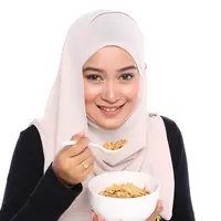 makan sahur/copyright: shutterstock