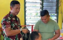 Babinsa di Sidoarjo Punya Bakat Terpendam sebagai Tukang Pijat, Selalu Bantu Masyarakat yang Butuh Diurut Gratis