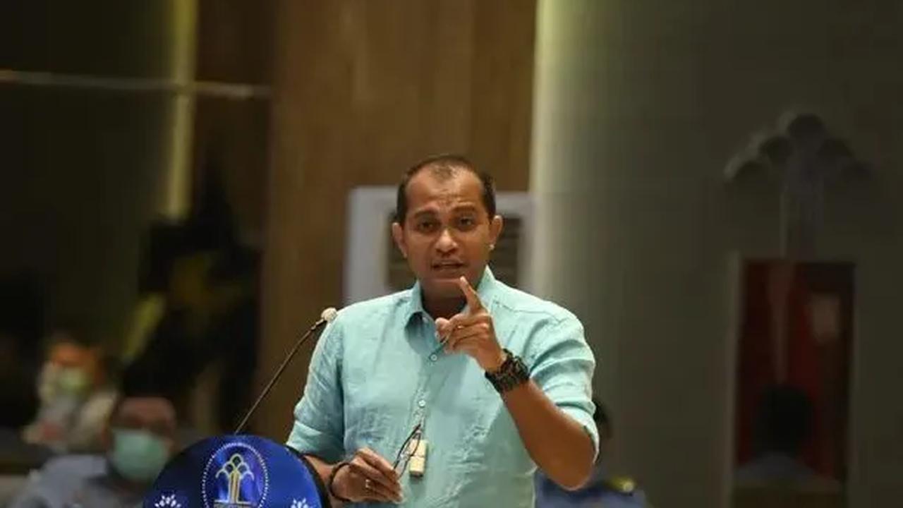 Mengenai keberadaan Wamenkum HAM saat ini, Yasonna mengaku tidak tahu karena dirinya baru kembali ke Indonesia dari perjalanan dinas ke luar negeri.<br>