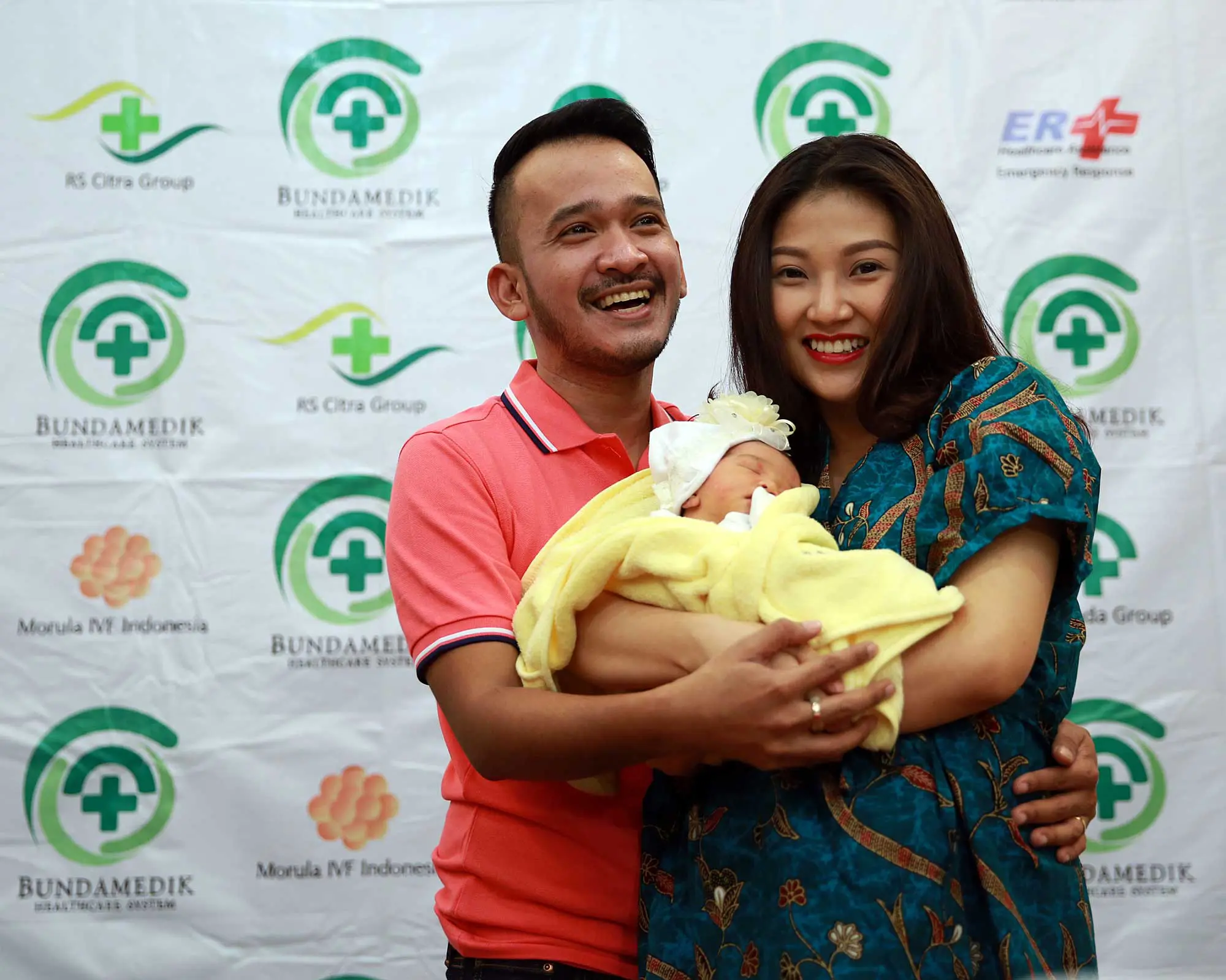 Ruben Onsu, Thalia, dan Sarwendah (Deki Prayoga/Bintang.com)