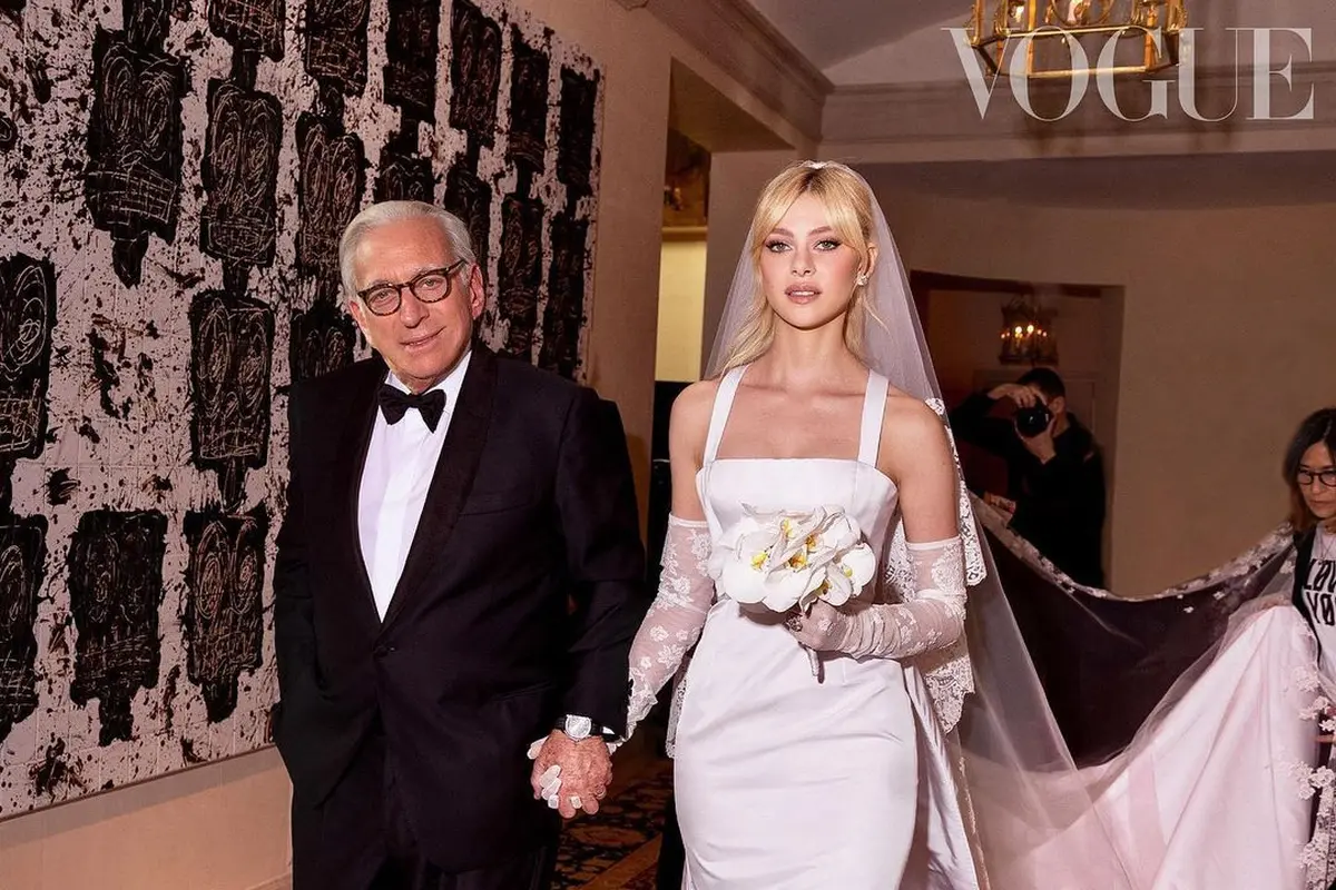 7 Potret Detail Gaun Pengantin Nicola Peltz yang Dinikahi Brooklyn Beckham, Mewah dan Elegan