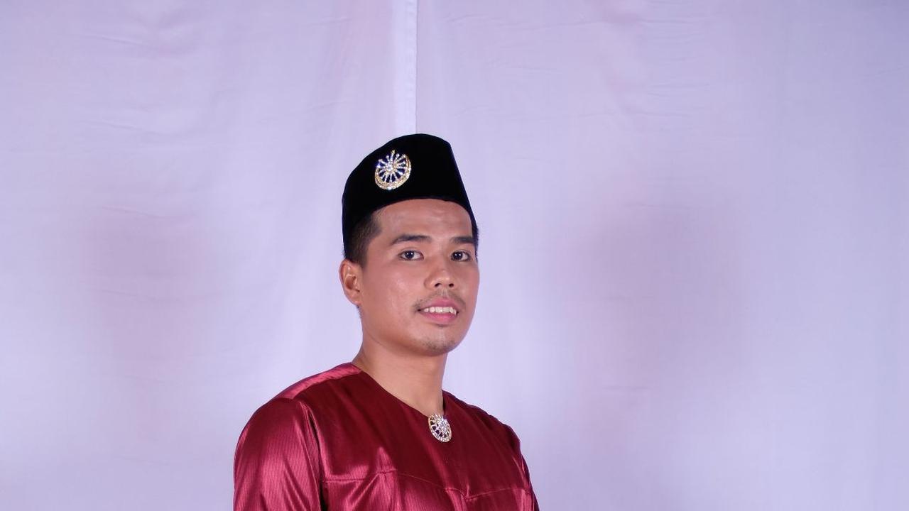 Mengenal Kain Dagang Lingga, Aksesori Pelengkap Pakaian Tradisional Melayu di Riau
