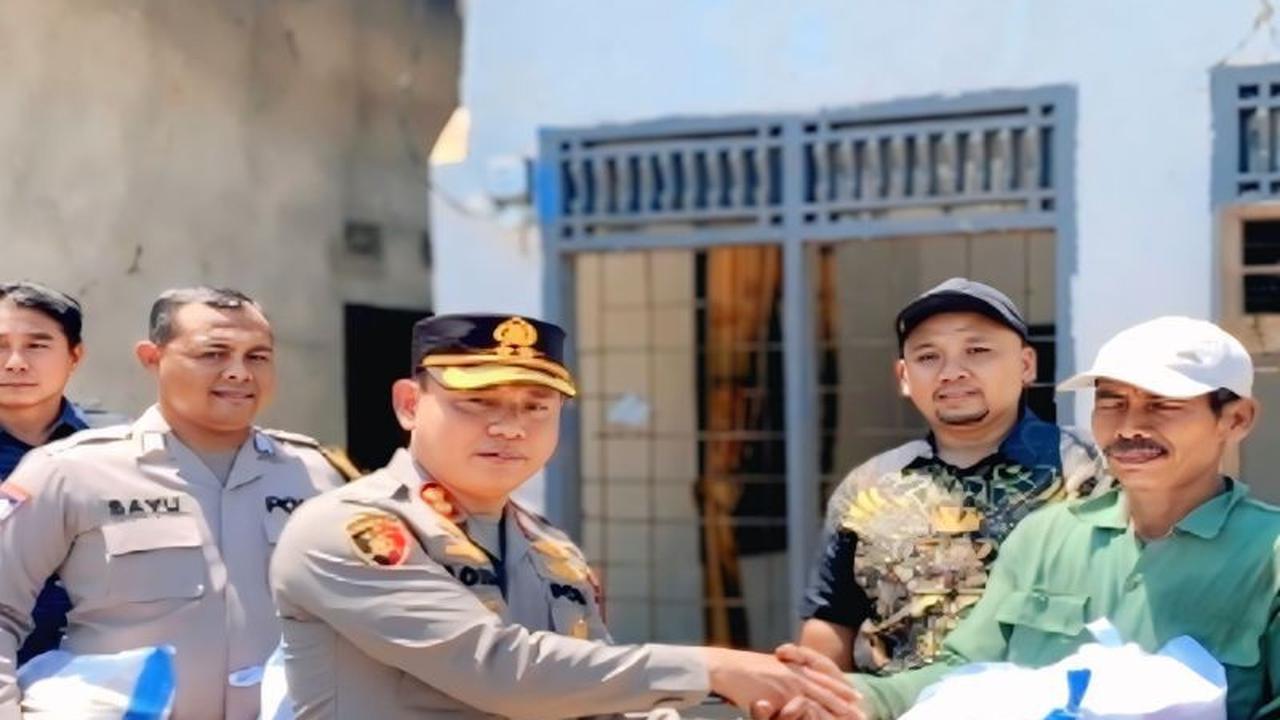 Trivia: 29 Rumah Rusak Diterjang Angin Kencang, Polres OKU Timur Salurkan Bantuan Darurat