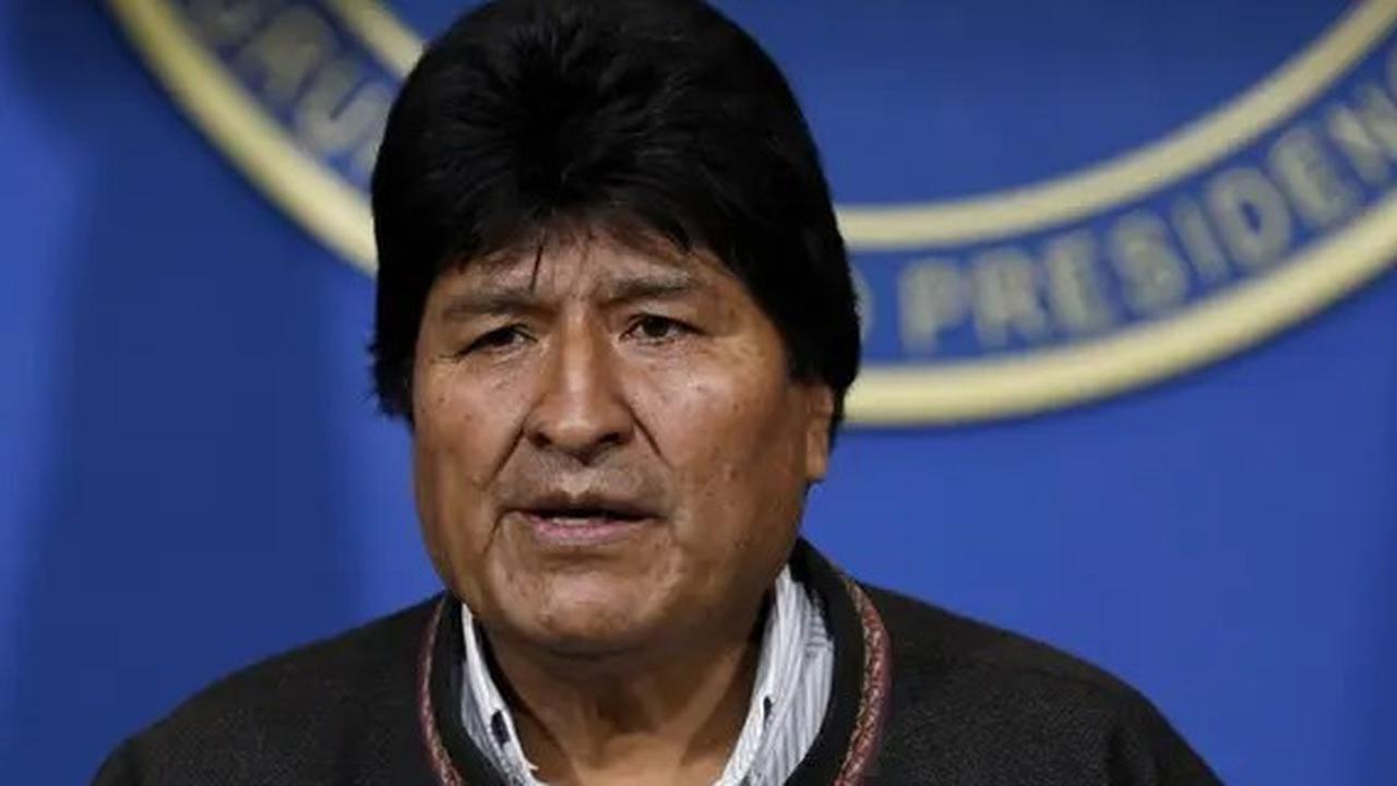 Rekaman Video Usaha Pembunuhan Eks Presiden Bolivia Evo Morales, Mobilnya Ditembaki Hingga Sang Sopir Berdarah-darah