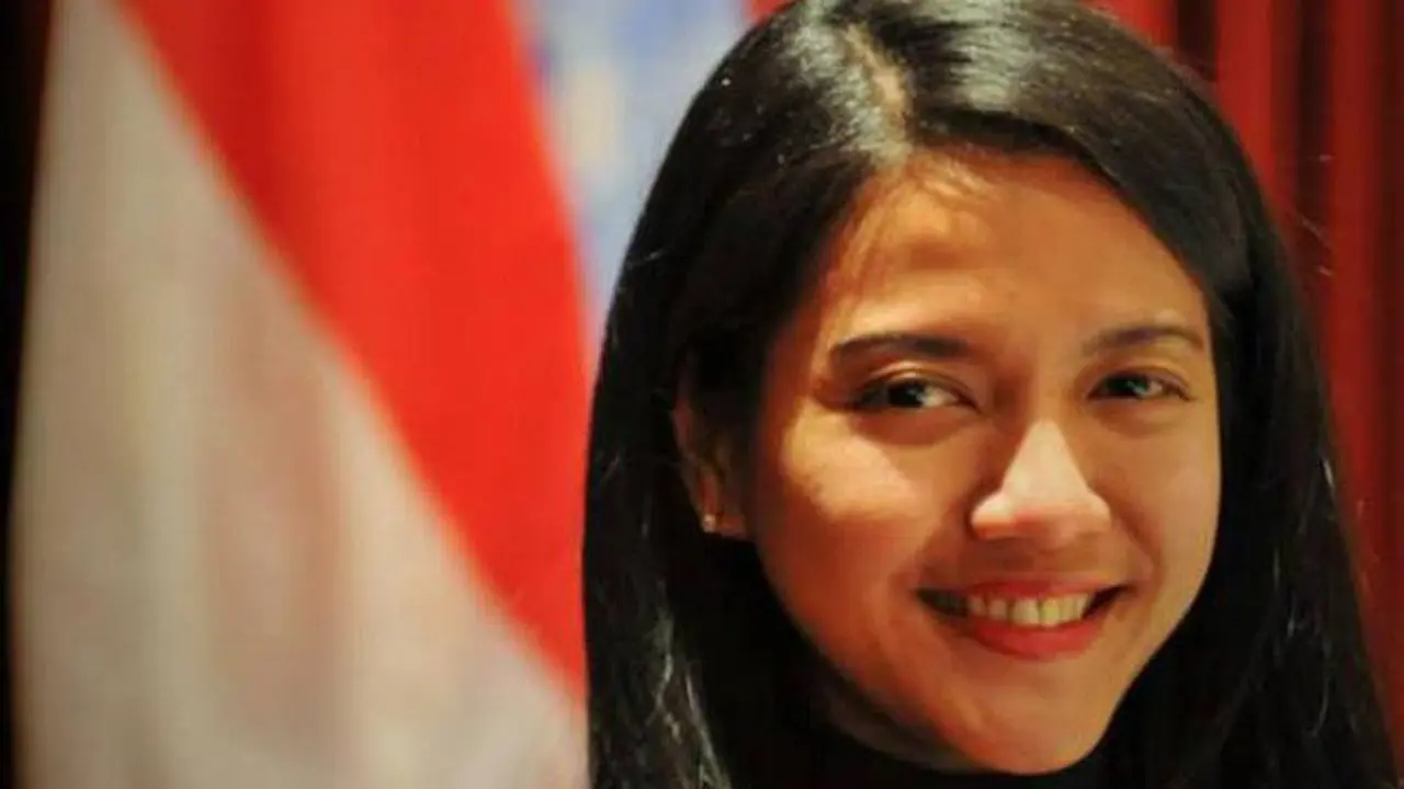 Nara Masista Rakhmatia, Diplomat Cantik Indonesia