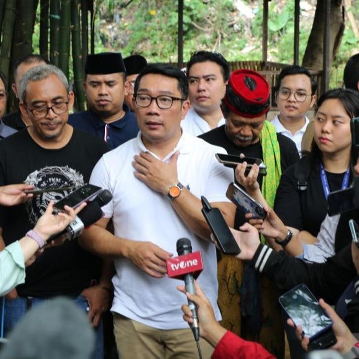 Ridwan Kamil Tinjau Kali Ciliwung