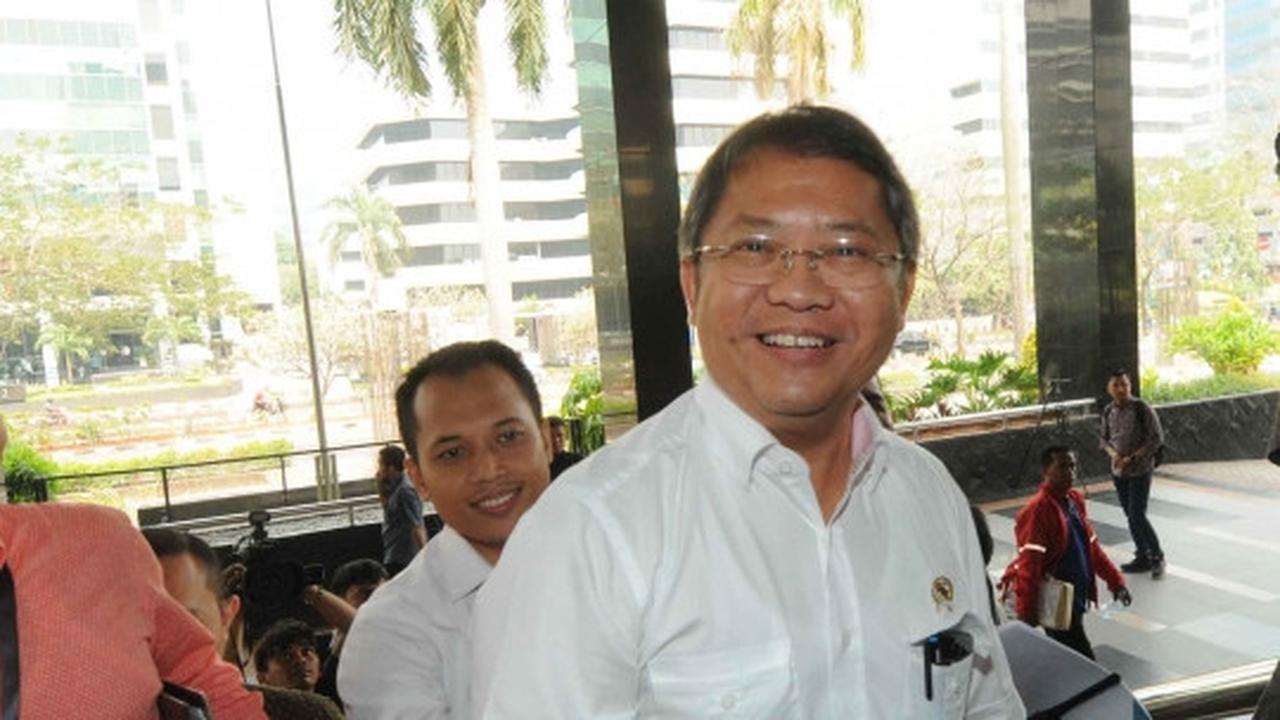 Berkemeja putih, Rudiantara sambangi KPK