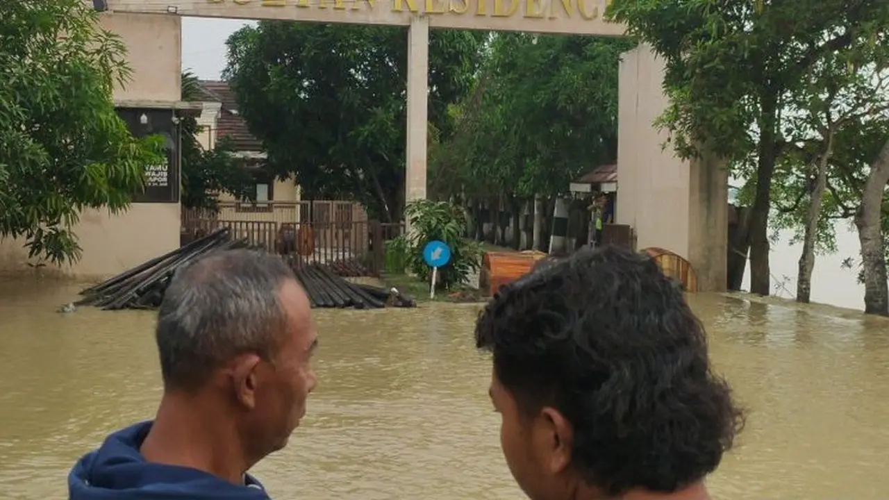 Banjir melanda 22 desa di Kabupaten Cirebon, Jawa Barat, pada 13–14 Desember 2025.