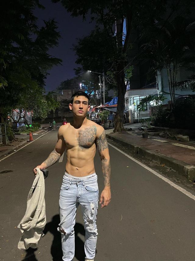 Potret Atletis Axel Matthew