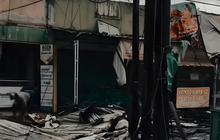 Angin Kencang Tangerang Terjang Solear, Belasan Atap Ruko Rusak Parah