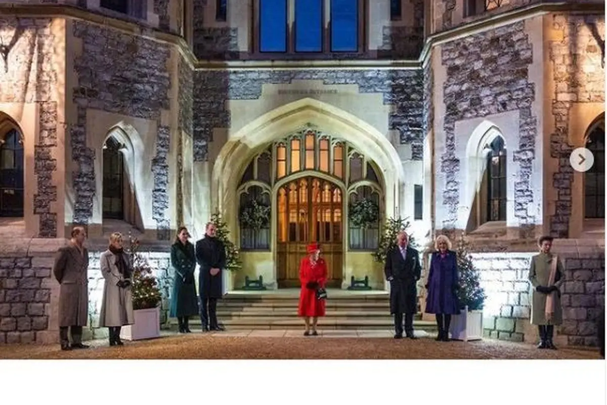 Ratu Elizabeth II dan Anggota Senior Kerajaan Inggris Kembali Tampil Bareng di Depan Publik Usai 9 Bulan Terpisah