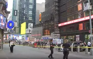 Penusukan Acak di Times Square, Pelaku Tewas Ditembak Polisi