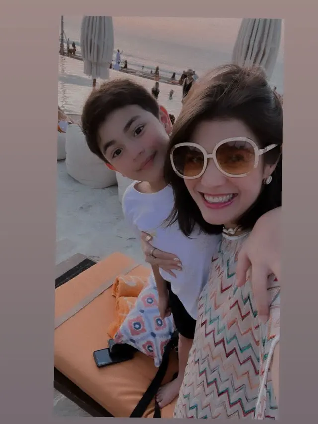 2 Tahun di Luar Negeri, Ini 7 Momen Liburan Carissa Puteri Ke Bali
