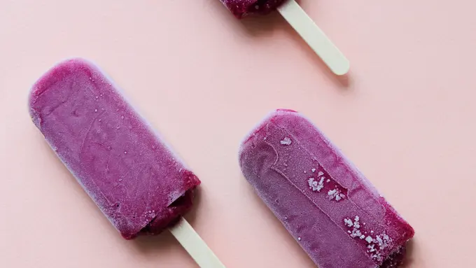 Ilustrasi Es Krim Ubi Ungu