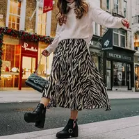 Stylish dengan Mix and Match Outfit Motif Zebra. (Foto: www.instagram.com/silverlinkshoppingpark)