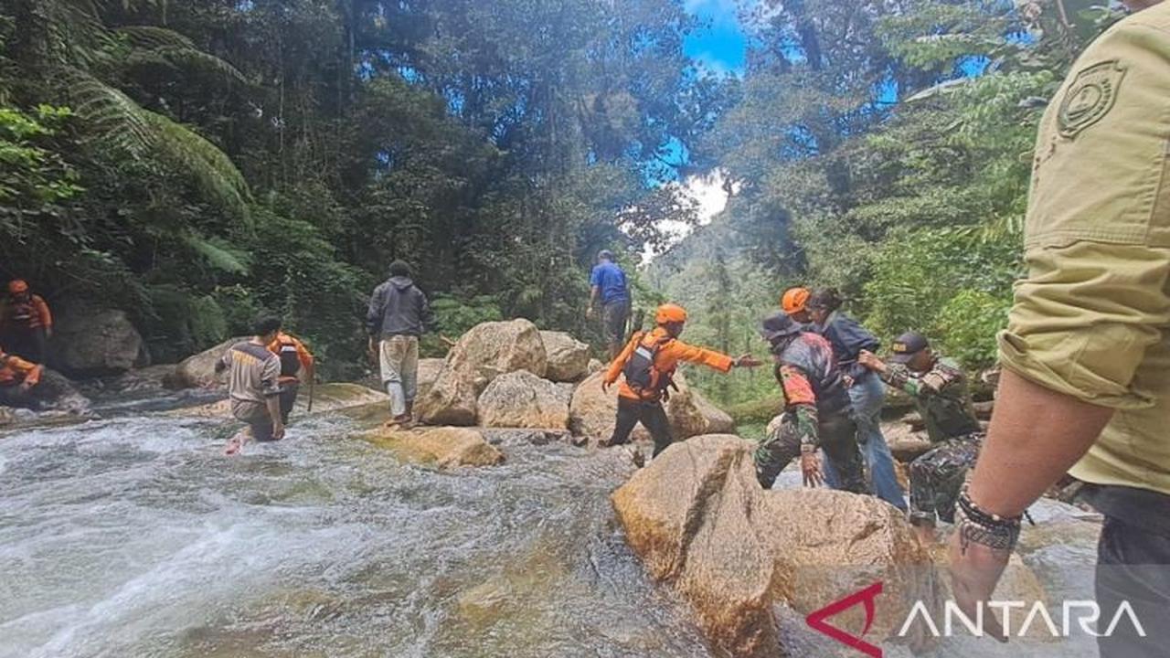 Operasi Pencarian Presenter TVRI Yanto Idorway yang Hanyut di Pegunungan Arfak Belum Berhasil