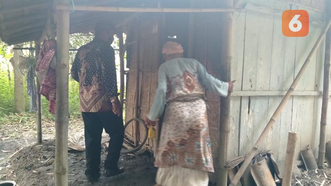 Rumah kecil ini ditinggali mbah Saliyem bertahun-tahun lamanya. (foto: Liputan6.com/kusfitria marstyasih)