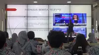 Kelompok kerja Jurnalis Jakarta Utara (JJU) kembali mengadakan kegiatan "JJU Mengajar" dengan menggandeng PT Pelindo Regional 2 Tanjung Priok sebagai mitra utama (Istimewa)