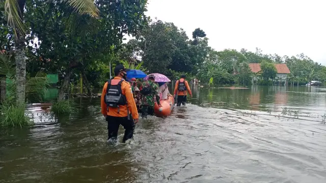 Banjir melanda dua kecamatan di Kabupaten Cilacap, Jawa Tengah. (Foto: Liputan6.com/Basarnas Cilacap)