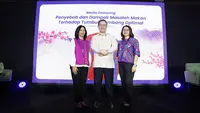 (ki-ka) dr. Bernie Endyarni Medise, Sp.A (K), MPH, Dokter Tumbuh Kembang Anak RSCM, Prof. dr. Badriul Hegar, Sp.A(K), Ph.D, Pakar Gastrohepatologi, Vera Itabiliana S. Psi, Psikolog Anak di Lembaga Psikologi Terapan Universitas Indonesia mendiskusikan problema feeding difficulties pada anak