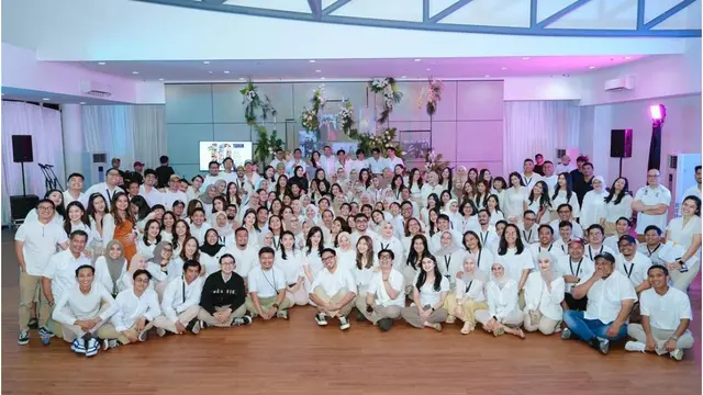 Raffi Ahmad dan Nagita Slavina Sambut 10 Tahun Anniversary (Instagram/@raffinagita1717)