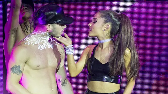 Ricky Alvarez dan Ariana Grande