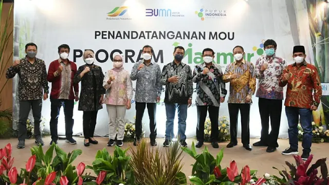 Penandatanganan MoU oleh PKG dan PKC dengan PTPN VII, PTPN IX, PTPN X, PTPN XII, dan PTPN XIV, di Surabaya, Jawa Timur, Jumat (18/3/2022).