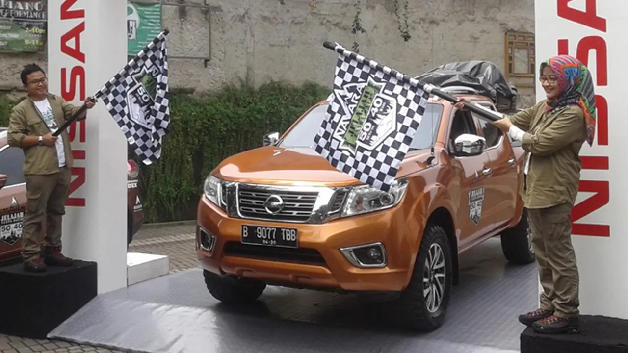 Menguji Ketangguhan Nissan Navara Menaklukan 50 Gunung Indonesia