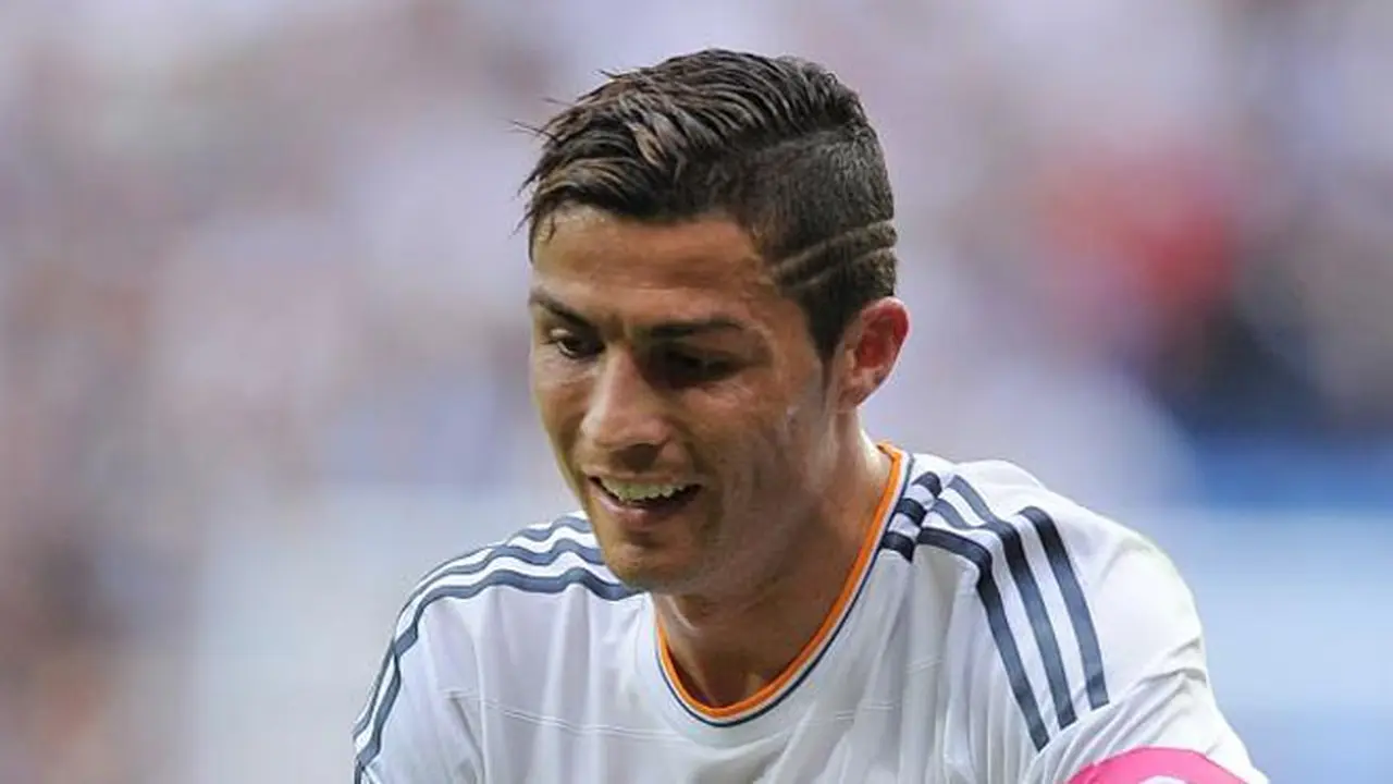 cristiano-ronaldo-131021c.jpg