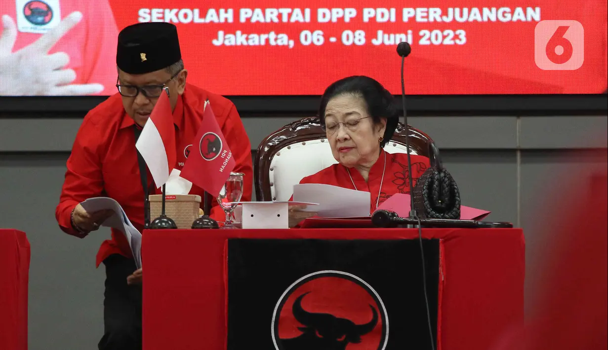 Rakernas III PDI Perjuangan menghasilkan 17 rekomendasi eksternal diantaranya mendukung pemerintahan Presiden Joko Widodo dalam memberantas kemiskinan ekstrem dan stunting. (Liputan6.com/Herman Zakharia)