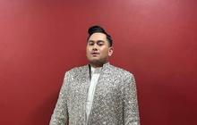 King Nassar Tampil Total di Panggung, Bikin Penonton Larut dalam Kebahagiaan