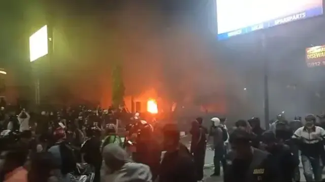 Demo Ricuh di Yogyakarta