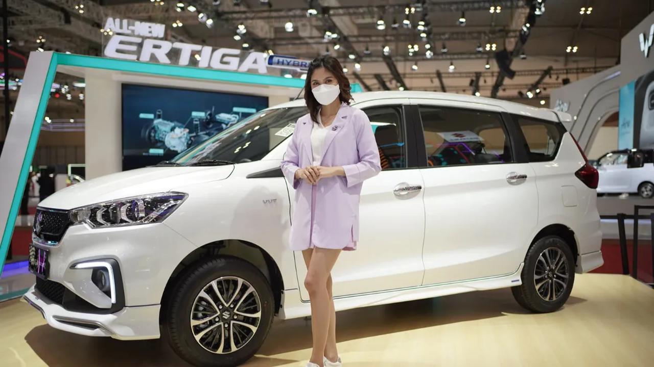 2. SUZUKI ERTIGA HYBRID