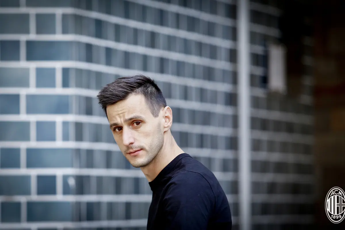 Striker AC Milan Nikola Kalinic (acmilan.com)
