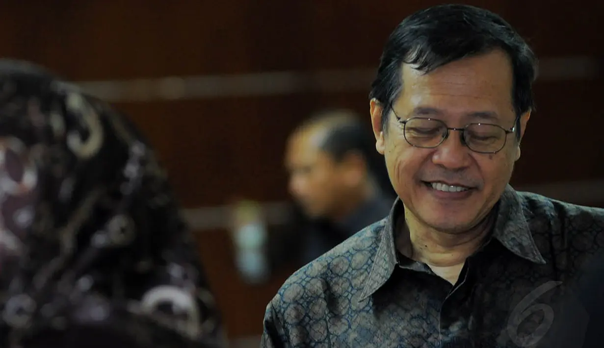 Sudjadnan Parnohadiningrat kembali menjalani sidang lanjutan di Pengadilan Tipikor, Jakarta,Rabu (14/5/2014) (Liputan6.com/Faisal R Syam)