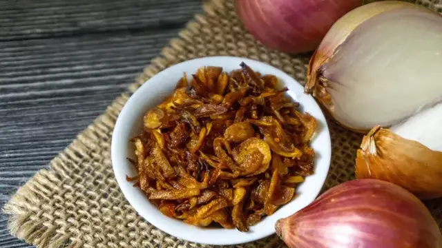 Rahasia Membuat Bawang Goreng Renyah dan Tahan Lama, Simak Tipsnya