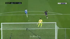 Barcelona mempertahankan posisi pemimpin klasemen sementara La Liga sehabis menggunduli tuan rumah Espanyol.