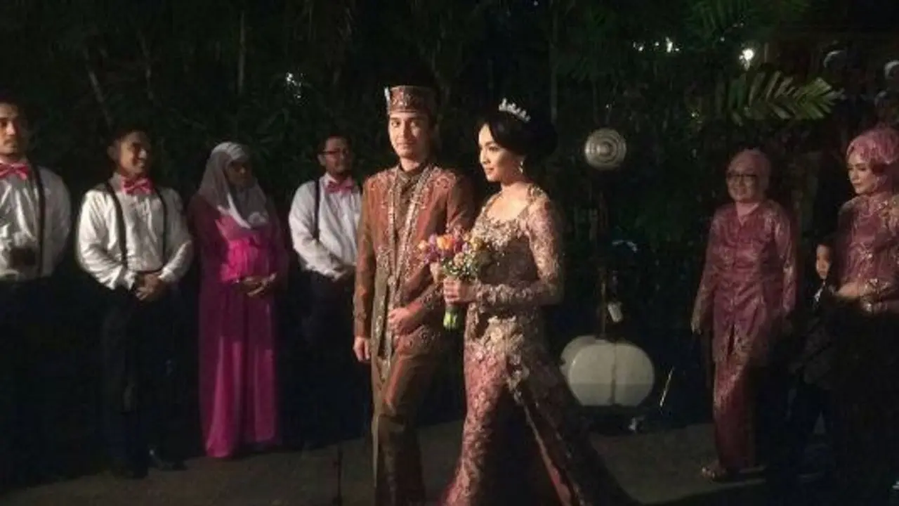 [Bintang] Dimas Aditya dan Tika Bravani