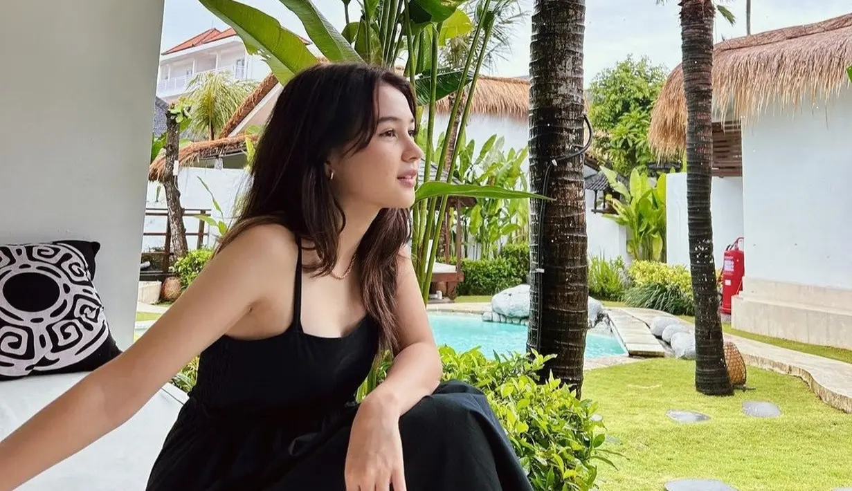 Seperti diketahui, Sandrinna Michelle saat ini masih berusia 16 tahun. [instagram/sandrinna_11]