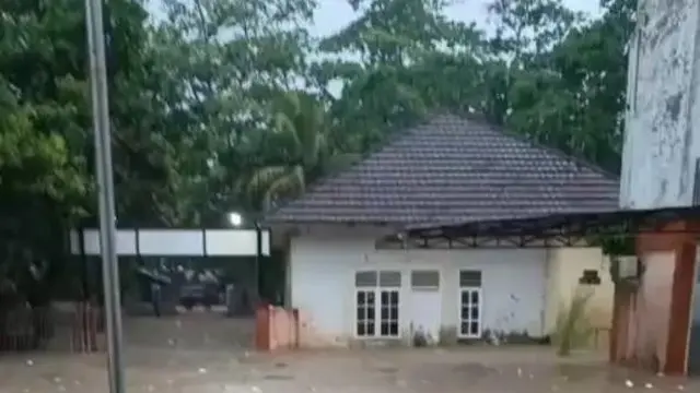 Banjir Rendam Puskesmas hingga Permukiman di Palabuhanratu