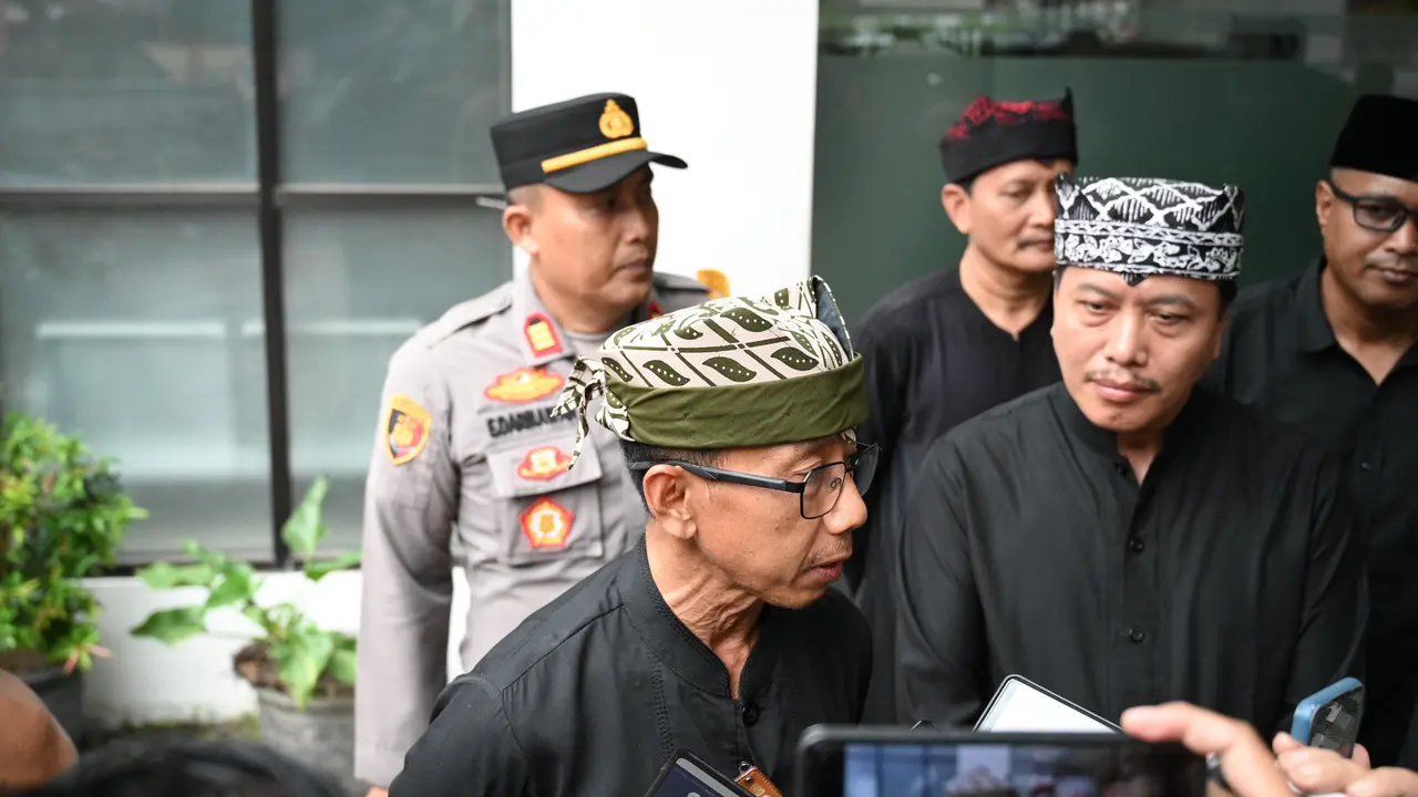 PJ Sekretaris Daerah Kabupaten Banyuwangi, memberikan keterangan di RSUD Blambangan, Banyuwangi (Istimewa)
